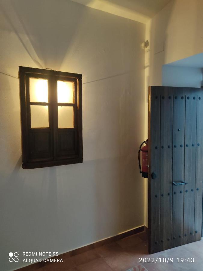 APARTAMENTO Turístico ENTRETORRES Olivenza Bagian luar foto