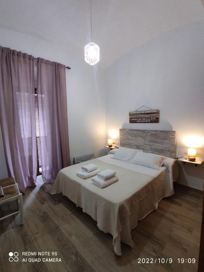 APARTAMENTO Turístico ENTRETORRES Olivenza Bagian luar foto