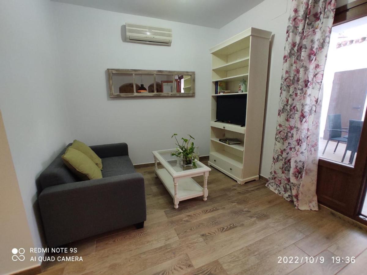 APARTAMENTO Turístico ENTRETORRES Olivenza Bagian luar foto