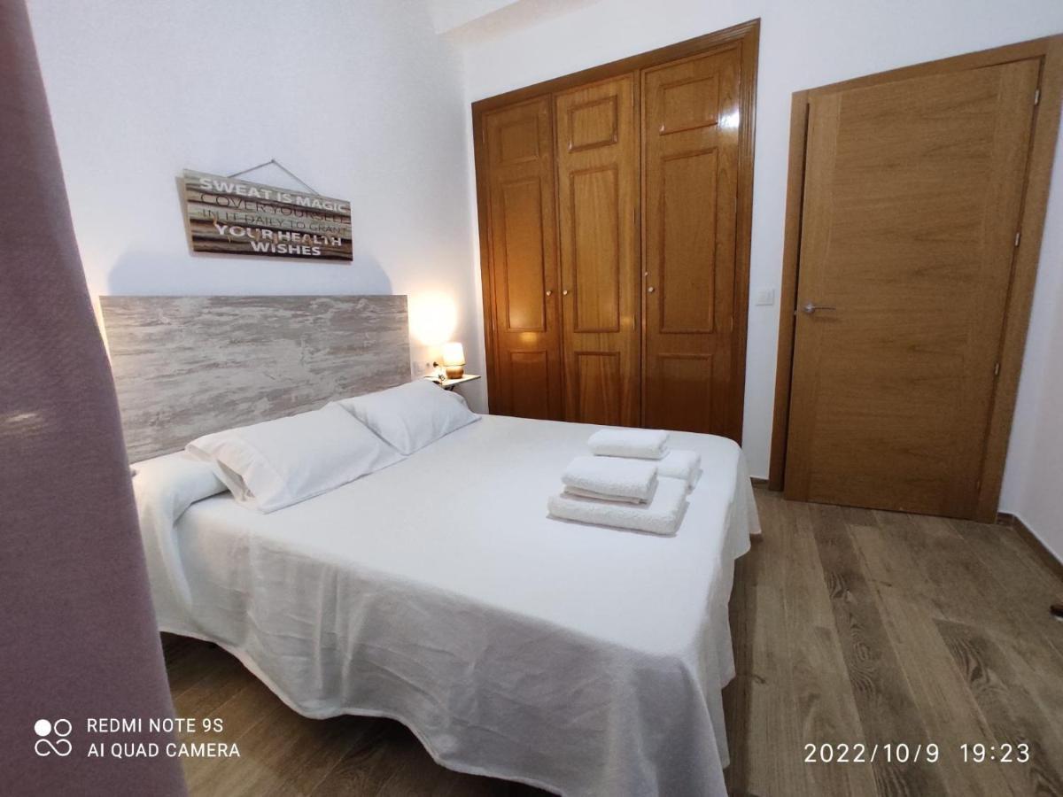 APARTAMENTO Turístico ENTRETORRES Olivenza Bagian luar foto