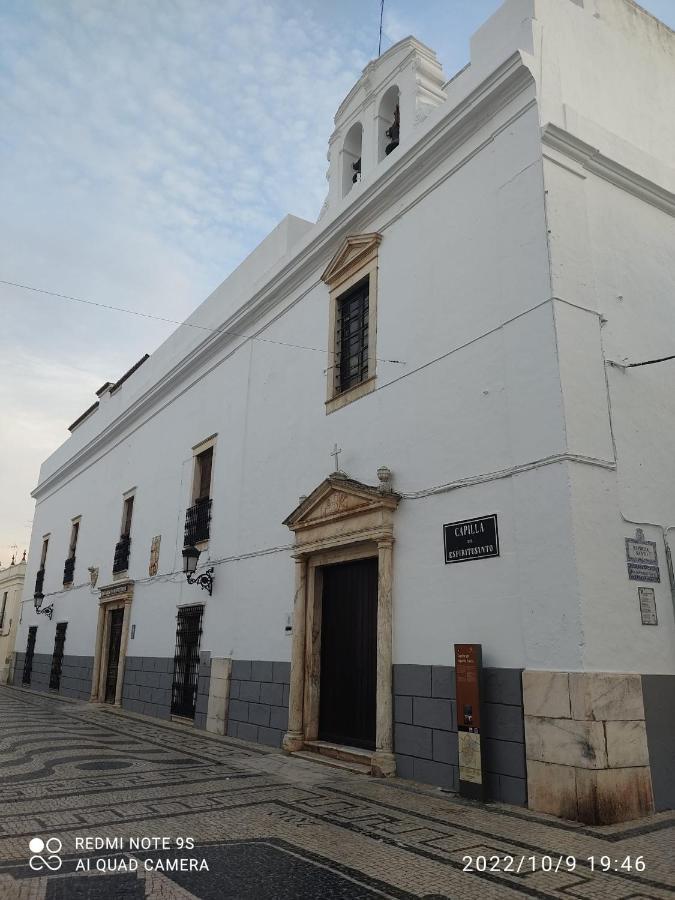 APARTAMENTO Turístico ENTRETORRES Olivenza Bagian luar foto