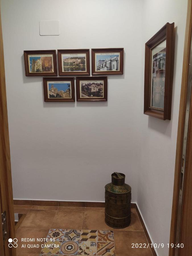 APARTAMENTO Turístico ENTRETORRES Olivenza Bagian luar foto