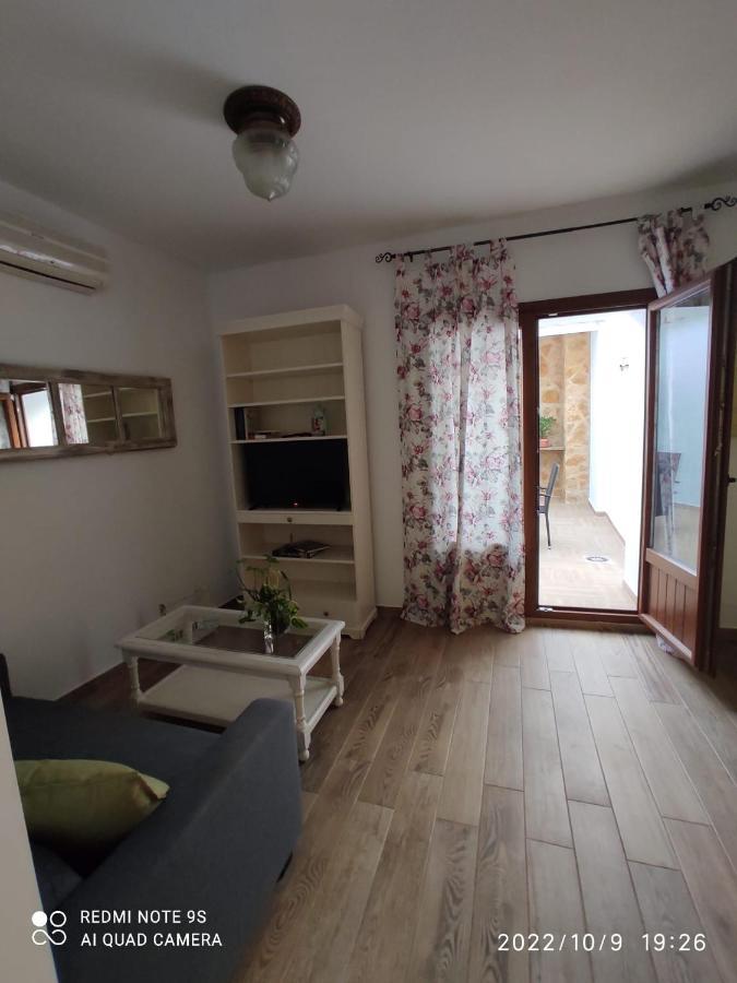 APARTAMENTO Turístico ENTRETORRES Olivenza Bagian luar foto