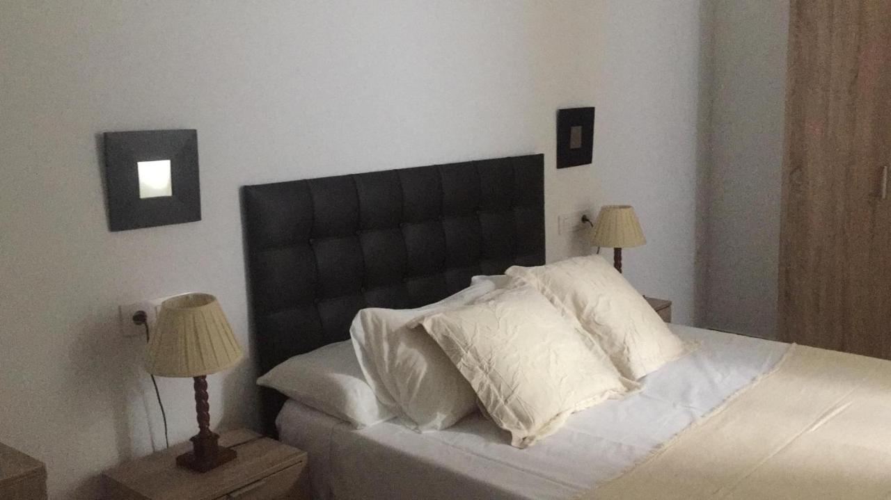 APARTAMENTO Turístico ENTRETORRES Olivenza Bagian luar foto